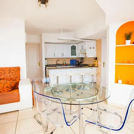 Club Villamar Exclusive Beachfront Penthouse * أذيخي