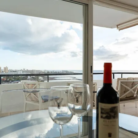 Apartment Club Villamar Exclusive Beachfront Penthouse *
