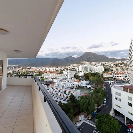Club Villamar Exclusive Beachfront Penthouse Apartment *
