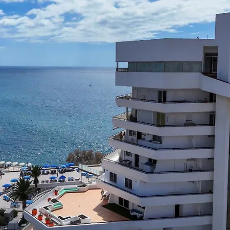 Club Villamar Exclusive Beachfront Penthouse Daire